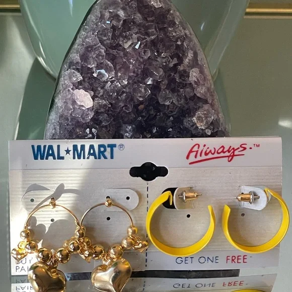 Gold and Yellow Heart Hoop Earrings - Picture 4 of 4